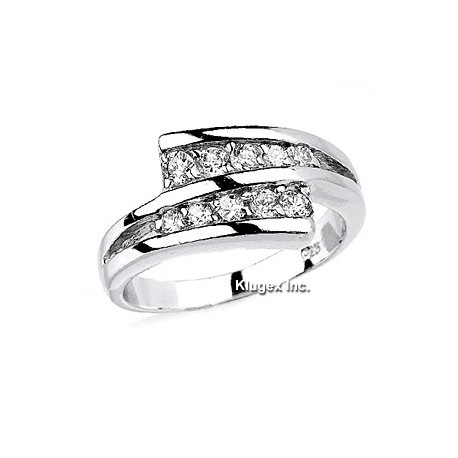 Sterling Silver Ring With CZ Size 7