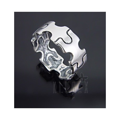 Sterling Silver Puzzle Ring Size 6