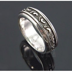 Sterling Silver Spin Ring w Foot Print Size 8