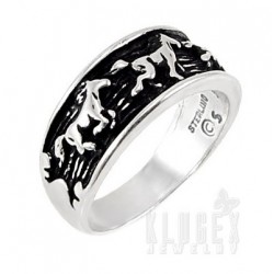 Sterling Silver Ring w Horses Size 9