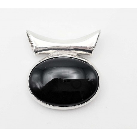 Sterling Silver Oval Pendant With Onyx